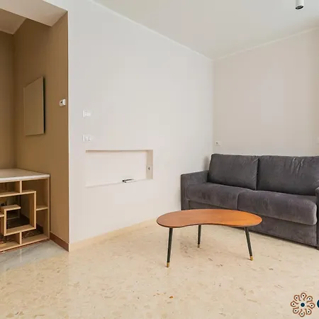 Apartament Crisanzio 80